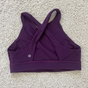 Lululemon high neck sports bra